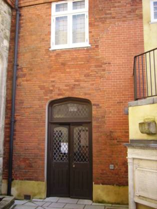  Mathematical Tiles, Southampton, Tudor House 